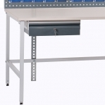 Arbetsbord 1500x800 + hylla, verktygstavla, 10 backar, bänklåda, belysning